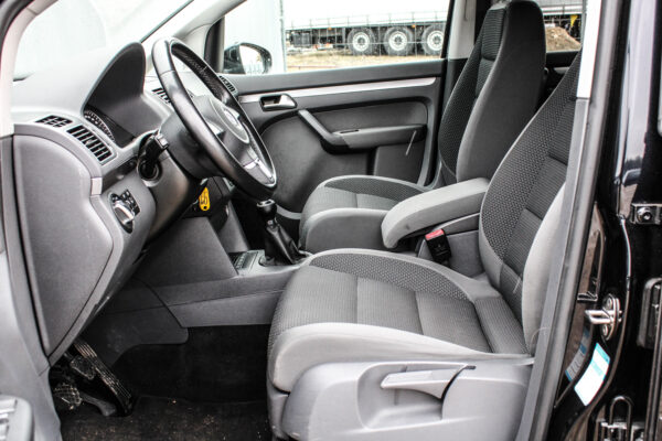 VW Touran - Image 9