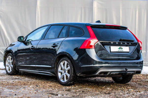 Volvo V60 - Image 4