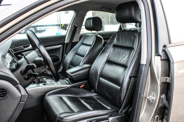 Audi A6 - Image 8
