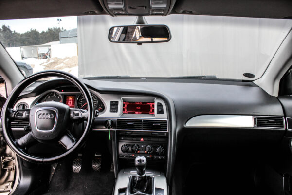 Audi A6 - Image 11