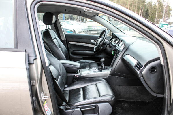 Audi A6 - Image 12