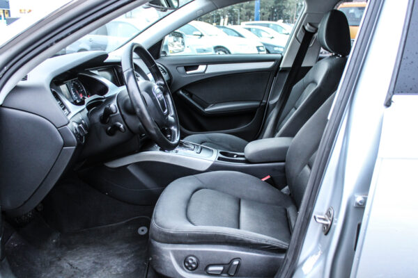 Audi A4 - Image 9