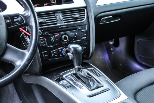 Audi A4 - Image 10