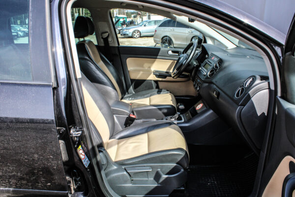 VW Golf Plus - Image 12