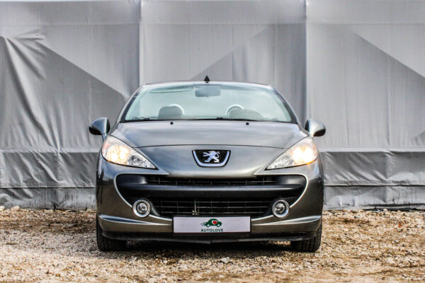 Peugeot 207 - Image 2