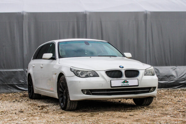 BMW 520 - Image 3