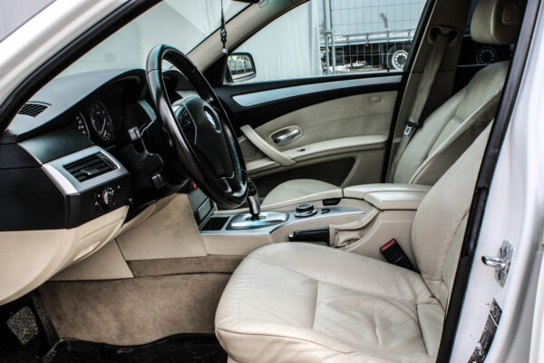 BMW 520 - Image 9