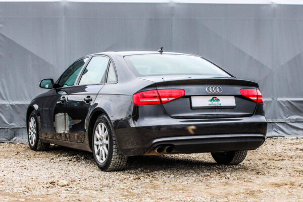 Audi A4 - Image 4