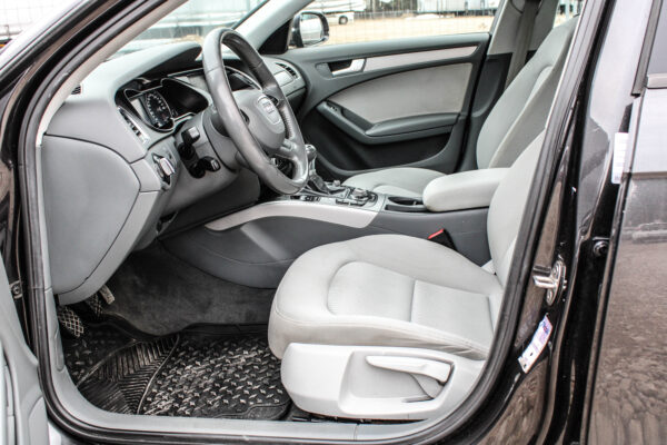 Audi A4 - Image 9