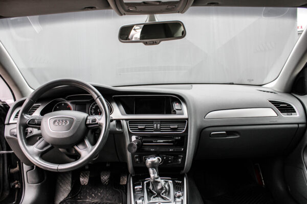 Audi A4 - Image 11