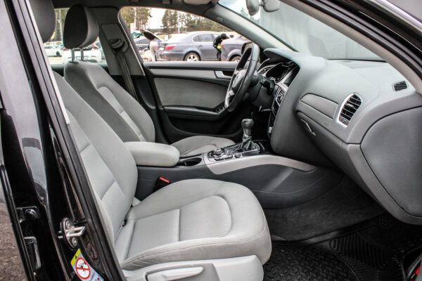 Audi A4 - Image 13