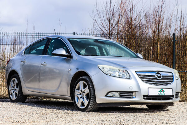 Opel Insignia - Image 2