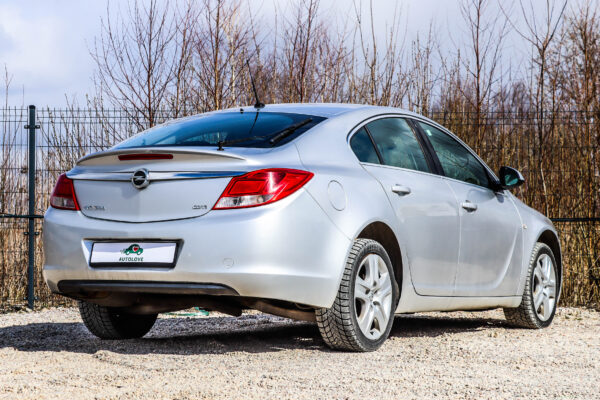 Opel Insignia - Image 3