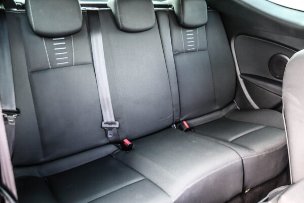 Renault  Megane - Image 12