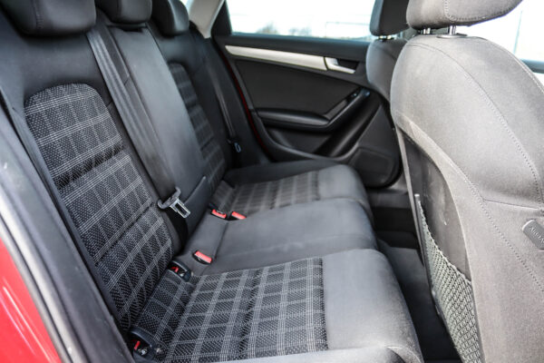 Audi A4 - Image 9