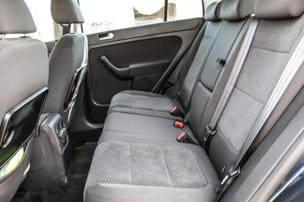VW Golf Plus - Image 12