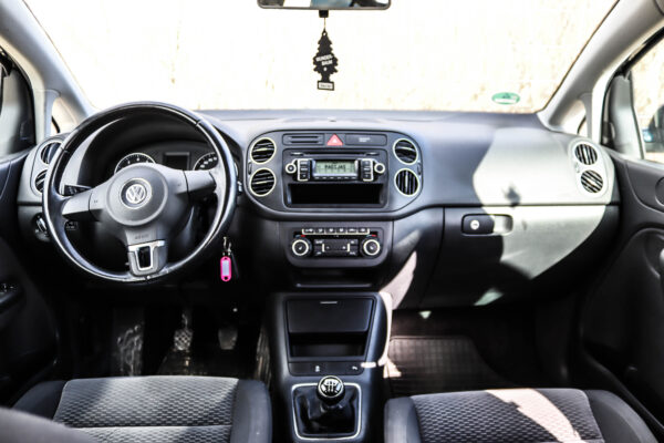 VW Golf Plus - Image 8