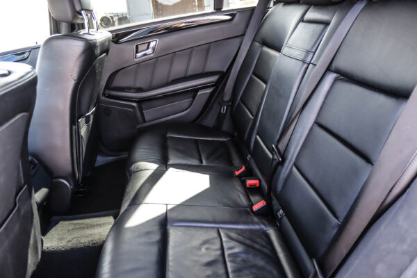 MB E200 - Image 11