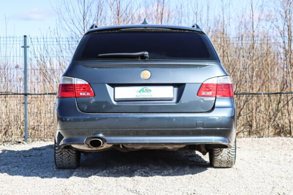 BMW 520 - Image 4