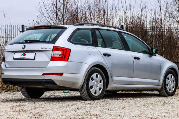 Skoda Octavia - Image 3