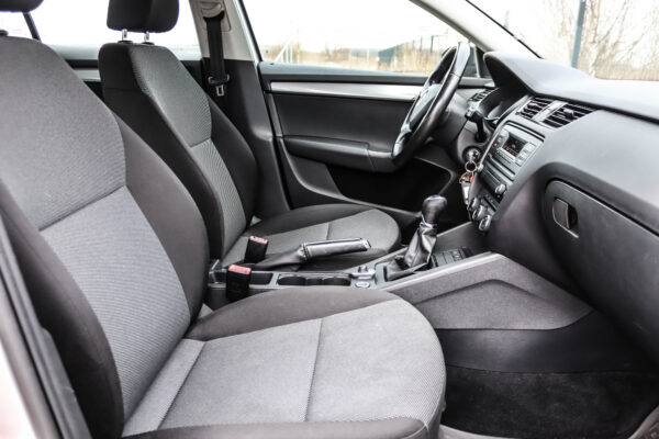 Skoda Octavia - Image 12