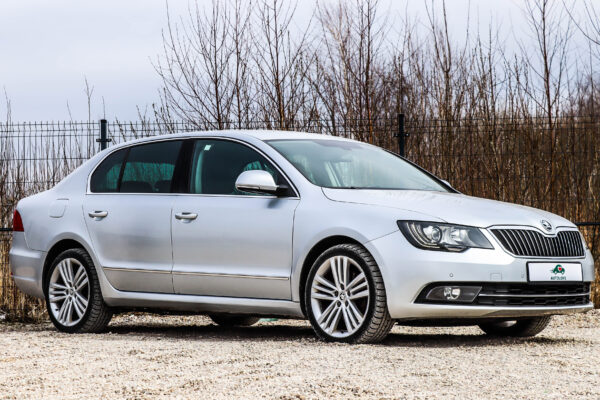 Skoda Superb - Image 2