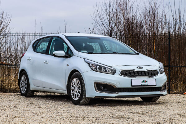 Kia Ceed - Image 2