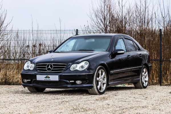 MB C320
