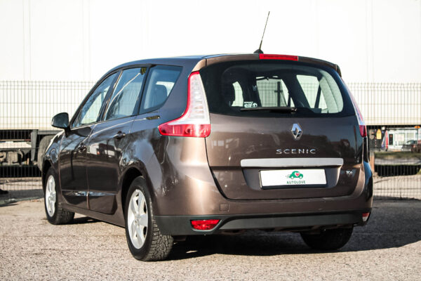Renault Megane Scenic - Image 6