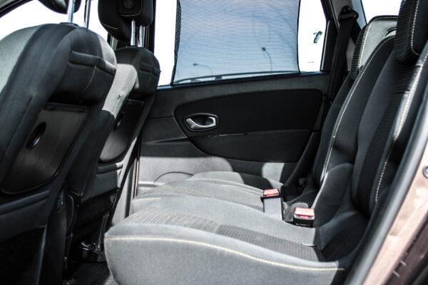 Renault Megane Scenic - Image 10