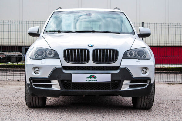 BMW X5 - Image 2