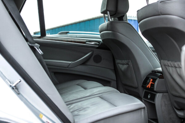 BMW X5 - Image 11