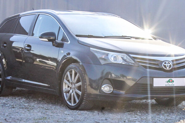 Toyota Avensis - Image 4