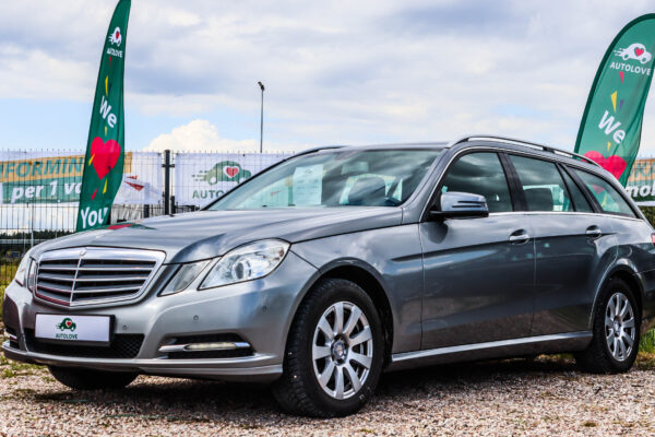 MB E200