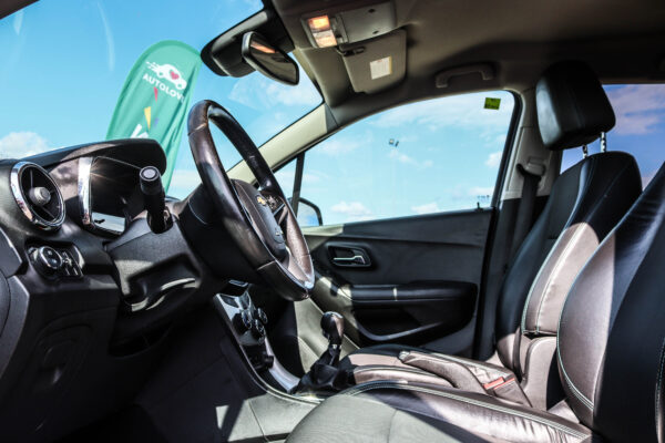 Chevrolet Trax - Image 7