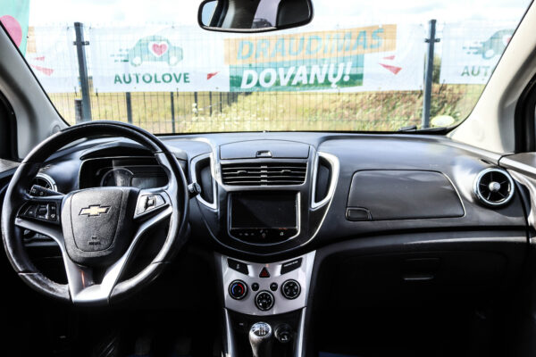 Chevrolet Trax - Image 8