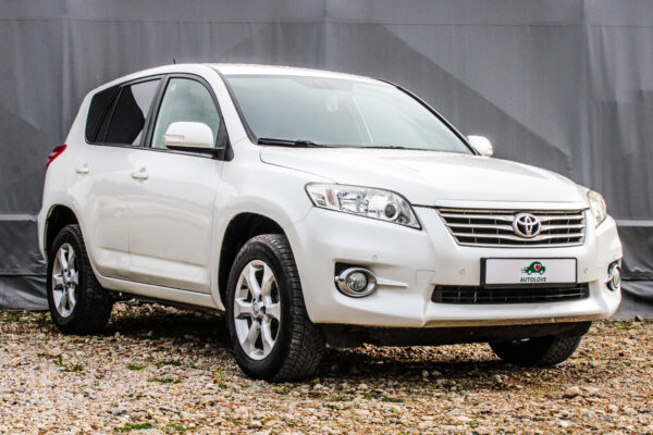 Toyota RAV4 - Image 3