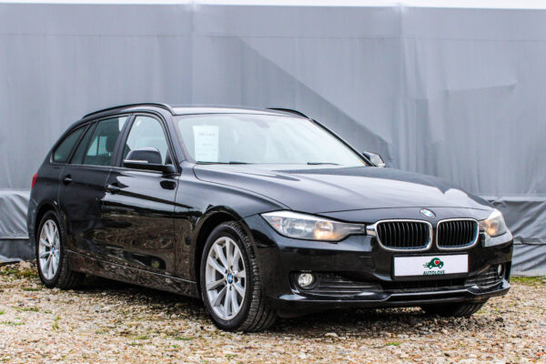 BMW 318D - Image 2
