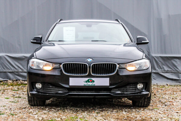 BMW 318D - Image 3