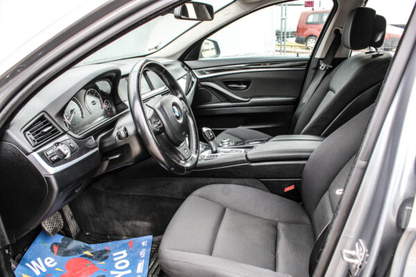 BMW 525 - Image 8