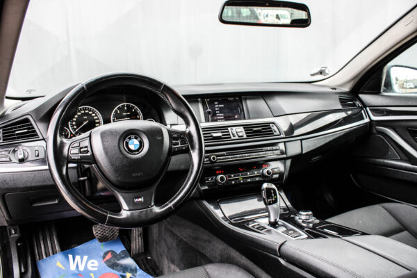 BMW 525 - Image 11