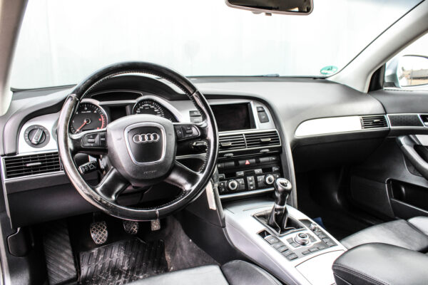 Audi A6 - Image 12