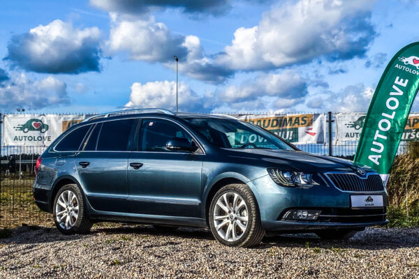 Skoda Superb - Image 2