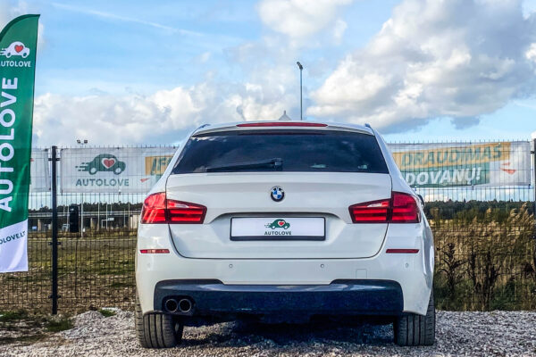 BMW 525XD - Image 5