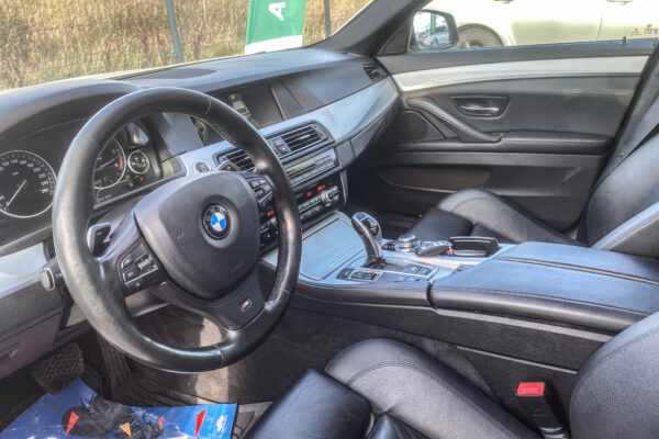 BMW 525XD - Image 6