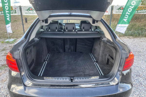 BMW 320GT - Image 9