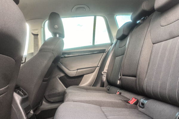 Skoda Octavia - Image 7