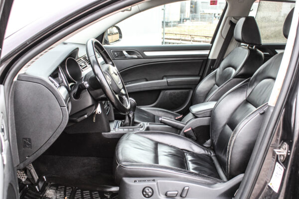 Skoda Superb - Image 7