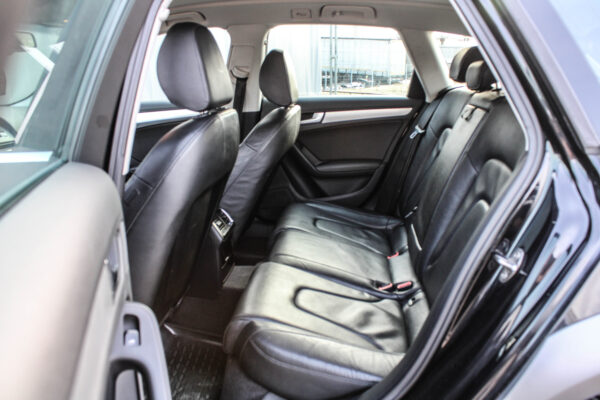 Audi A4 Allroad - Image 11