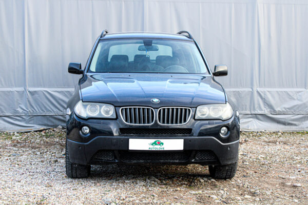 BMW X3 - Image 2